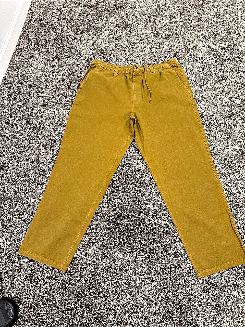 Filson Cotton Cargo Pants in Yellow XL NWT